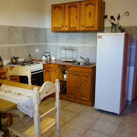 Apart Flavia Carhue Εξωτερικό φωτογραφία